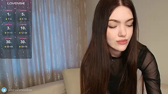 Snapshot of Ashley_for_you chatting on 11.21.25 Ashley for you online show from 11.21.25