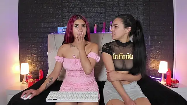 SEXXXXHORNY777 online show from 01.06.26