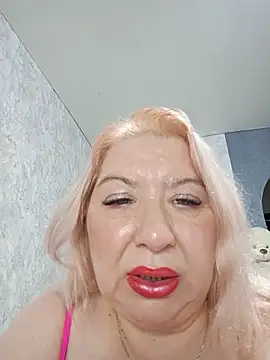 Snapshot of URALS-BOOBS chatting on 11.22.25 URALS-BOOBS online show from 11.22.25