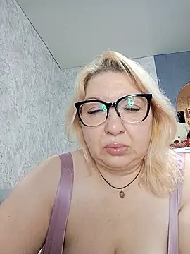 Snapshot of URALS-BOOBS chatting on 01.11.26 URALS-BOOBS online show from 01.11.26