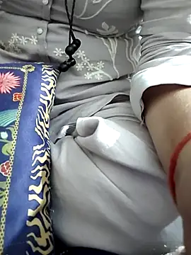 Snapshot of Mamta_185 chatting on 11.13.25 Mamta 185 online show from 11.13.25