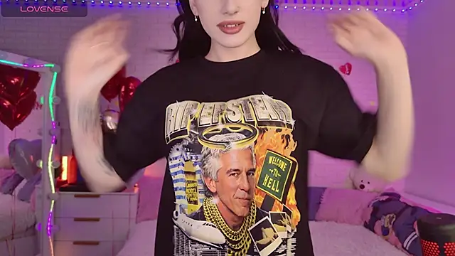 Darineko  online show from 02.13.26