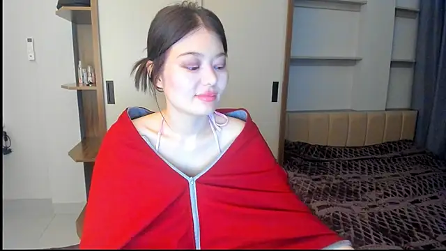 Snapshot of HopeLovely chatting on 02.16.26 HopeLovely online show from 02.16.26