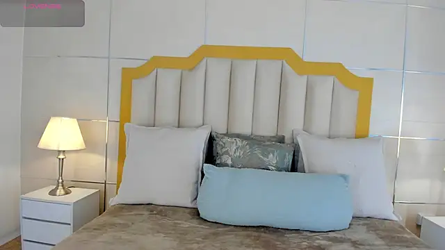 Snapshot of sofiaivanova chatting on 01.07.26 sofiaivanova online show from 01.07.26