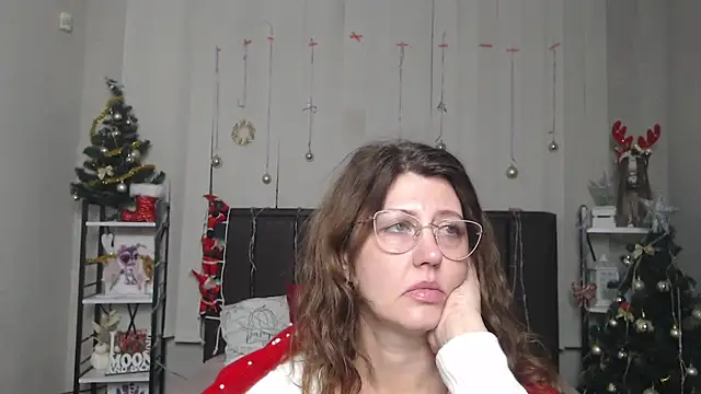 Snapshot of RoseHille chatting on 01.14.26 RoseHille online show from 01.14.26