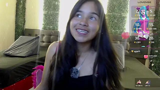 bunnywhite21 online show from 12.16.25