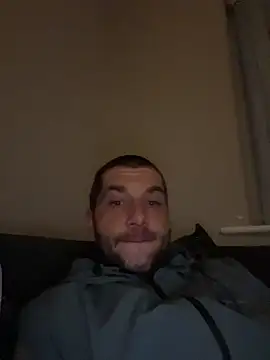 Kinkycouple142 online show from 03.17.26