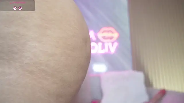 Bruna  Sanoliv online show from 06.17.26