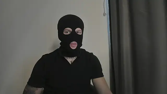 Huntall77 online show from 11.12.25