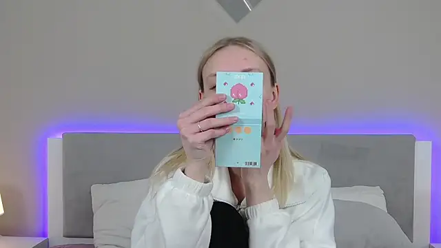 RachaelCute online show from 04.25.26