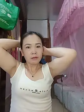 Feeling-hot online show from 05.20.26