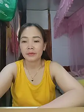 Feeling-hot online show from 05.23.26