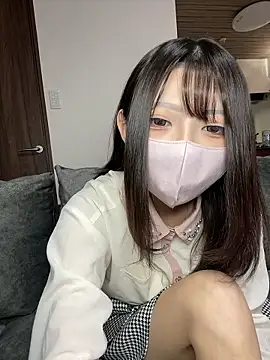 Snapshot of amu_nyan_cute chatting on 11.22.25 amu nyan cute online show from 11.22.25