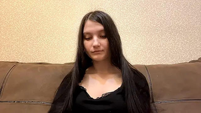 AurorAurora online show from 02.16.26