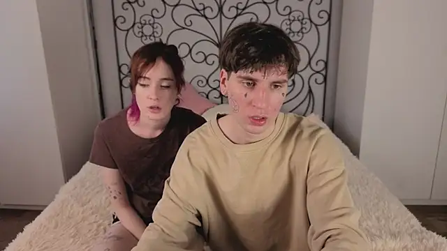 Snapshot of Danny_loves_Mary chatting on 12.05.25 Danny loves Mary online show from 12.05.25