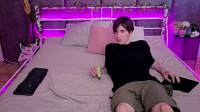 Danny loves Mary online show from 08.01.26