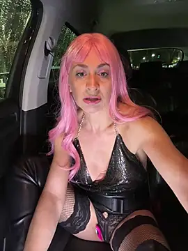 Snapshot of HOTLadyluna chatting on 02.20.26 HOTLadyluna online show from 02.20.26