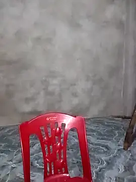 Snapshot of -Huong-99 chatting on 11.18.25 -Huong-99 online show from 11.18.25