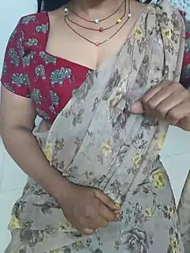 Snapshot of Rani__telugu chatting on 11.28.25 Rani telugu online show from 11.28.25