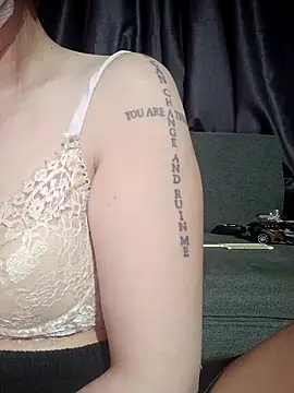 MiHeni online show from 02.12.26