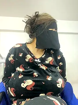 Snapshot of Warda-arabic chatting on 12.01.25 Warda-arabic online show from 12.01.25