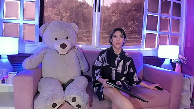 ReiAyanamy online show from 11.27.25