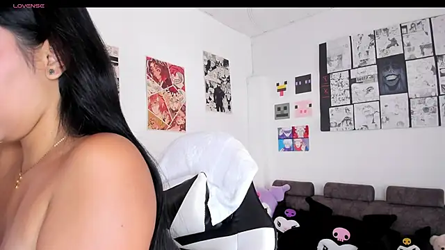 Snapshot of lilithDraven_ chatting on 05.19.26 lilithDraven online show from 05.19.26