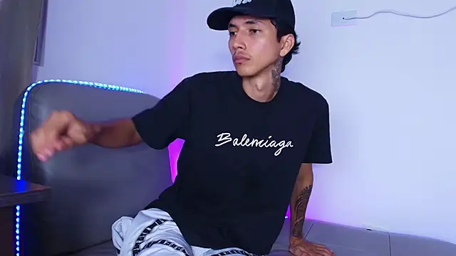 D3mon cock online show from 12.04.25