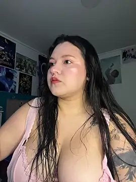 Snapshot of Just_danna chatting on 04.24.26 Just danna online show from 04.24.26