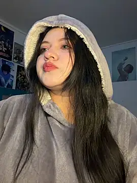 Snapshot of Just_danna chatting on 05.21.26 Just danna online show from 05.21.26