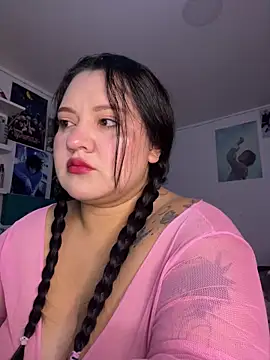Snapshot of Just_danna chatting on 05.26.26 Just danna online show from 05.26.26