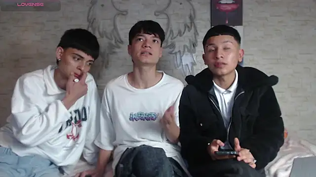 axel milo kairo and noa online show from 11.27.25