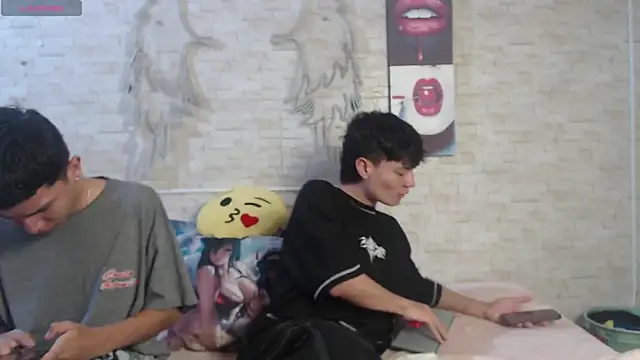 axel milo kairo and noa online show from 12.20.25