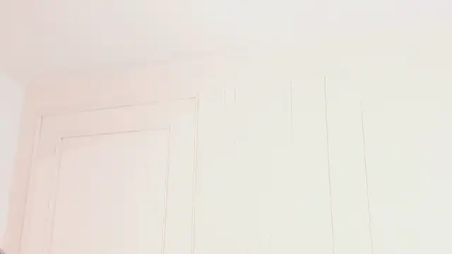 Kenia Storm online show from 12.17.25