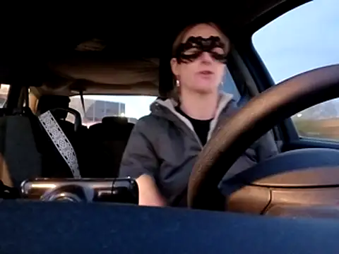 MelleEloa online show from 11.25.25