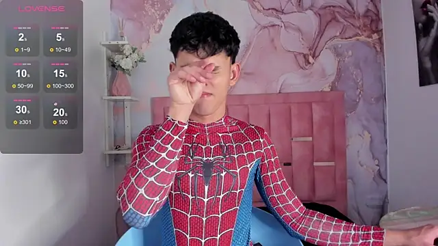 Snapshot of estebanperez_26 chatting on 12.19.25 estebanperez 26 online show from 12.19.25