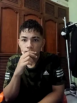 Santiagooo1233 online show from 11.17.25