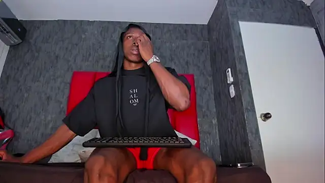 Snapshot of mike_aly chatting on 02.21.26 mike aly online show from 02.21.26