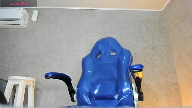 Snapshot of mike_aly chatting on 03.26.26 mike aly online show from 03.26.26