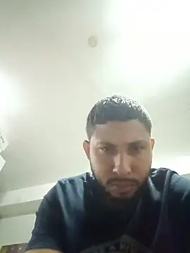 MAX Jhonnson online show from 11.29.25