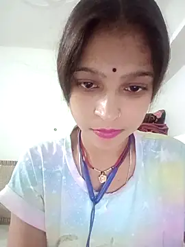 Mohnicute online show from 05.10.26