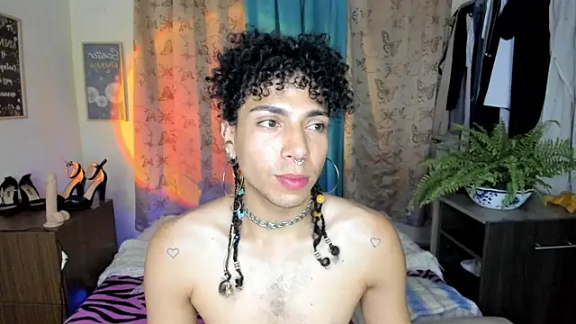 Angel White25 online show from 04.22.26