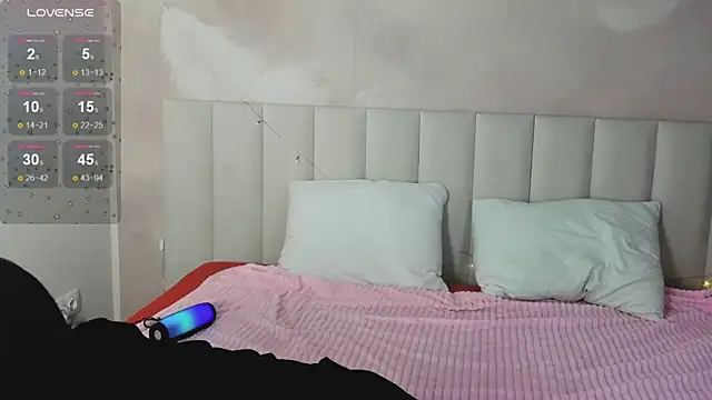 Snapshot of Lina_Moony chatting on 01.10.26 Lina Moony online show from 01.10.26