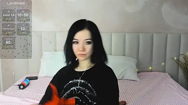 Snapshot of Lina_Moony chatting on 01.13.26 Lina Moony online show from 01.13.26