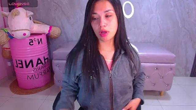 Violetta jhonson a online show from 12.18.25