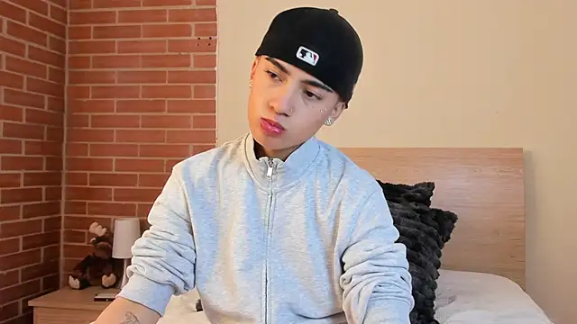 Snapshot of ThiagoDV chatting on 07.19.26 ThiagoDV online show from 07.19.26