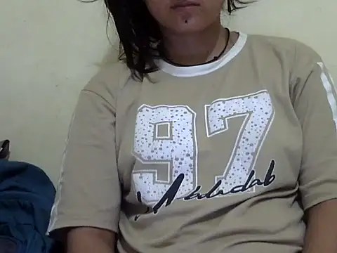 Anika Singh online show from 06.17.26