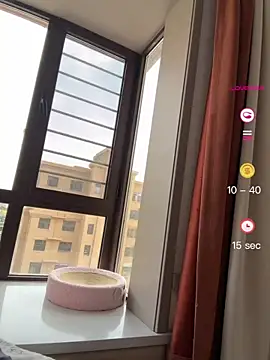 GG-BONG1 online show from 05.05.26