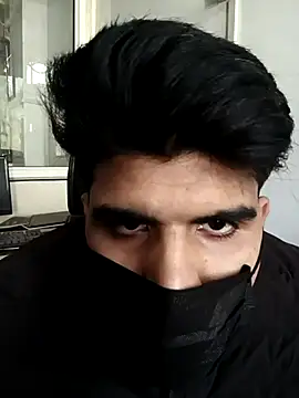 Snapshot of hotyyyyjonny chatting on 11.23.25 hotyyyyjonny online show from 11.23.25