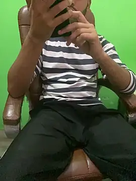 hotyyyyjonny online show from 05.09.26